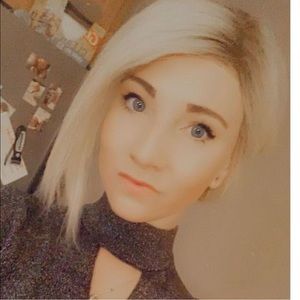 Meet your Posher, Belle